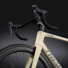 Carbon AERO Straßenrad A9(Shimano 8070)