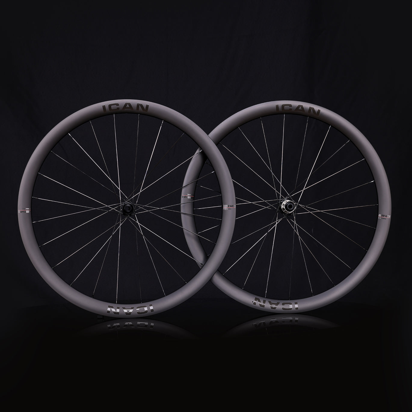 AERO40_1185g_1370x.jpg?v=